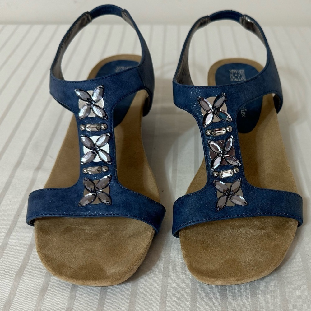 SOLD - Picture 4 of 13